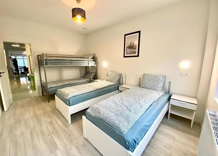 Isabel Apartments