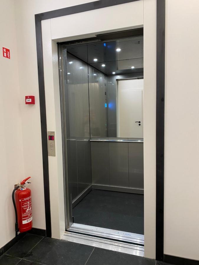 Isabel Apartamento